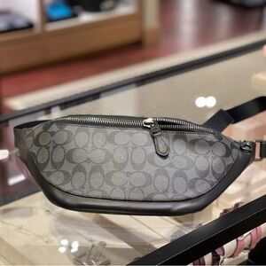 Coach Warren Belt Bag In Signature Canvas